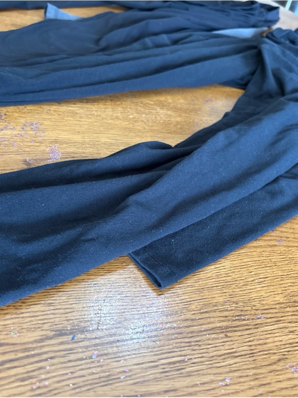 Maternity Leggings Bundle — 4 Pairs | Size M - Picture 7 of 8